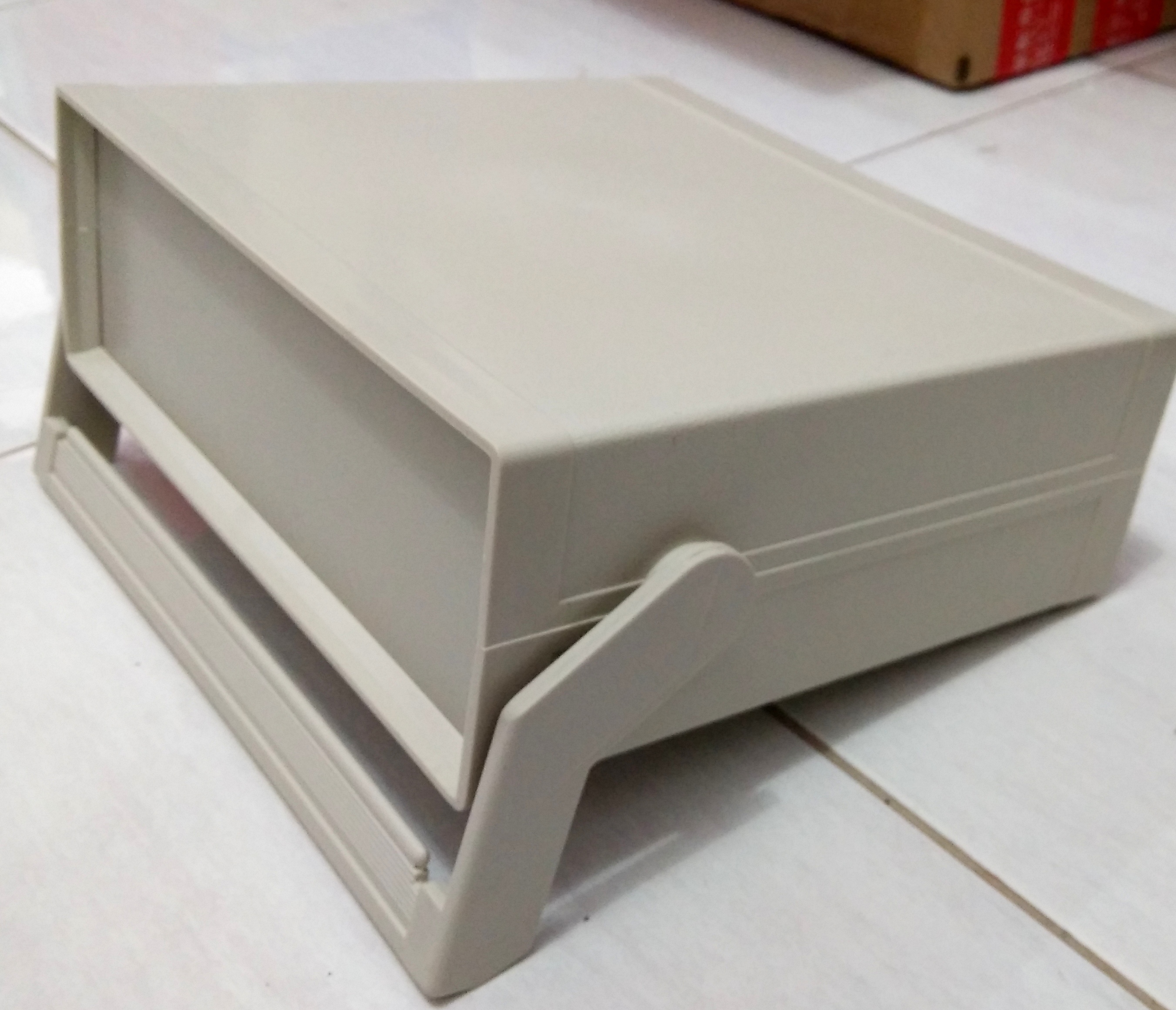 Box Plastik Putih 200x 175x70mm